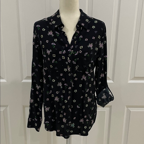 Fourteenth Place Elegant Black Floral Button-Down Shirt - Picture 1 of 6